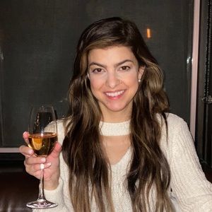 Meet your Posher, Jacquelyn